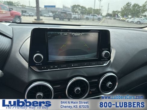 Used 2024 Nissan Sentra S FWD image 15