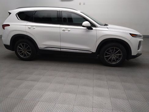 Used 2019 Hyundai Santa Fe SEL FWD image 11