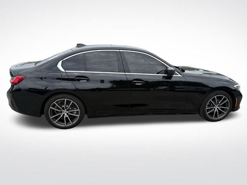 Used 2019 BMW 330i Sedan RWD image 4