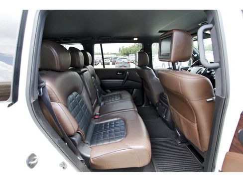 Used 2018 Nissan Armada Platinum AWD/4WD image 10