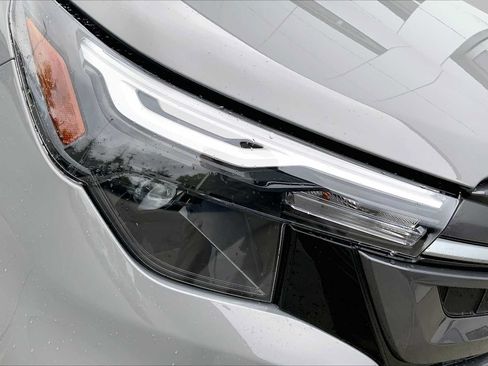 Certified 2026 Subaru Forester Premium AWD/4WD image 27
