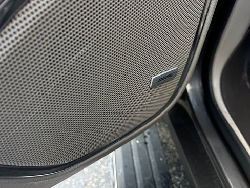 Used 2020 GMC Yukon Denali w/ Denali Ultimate Package image 12