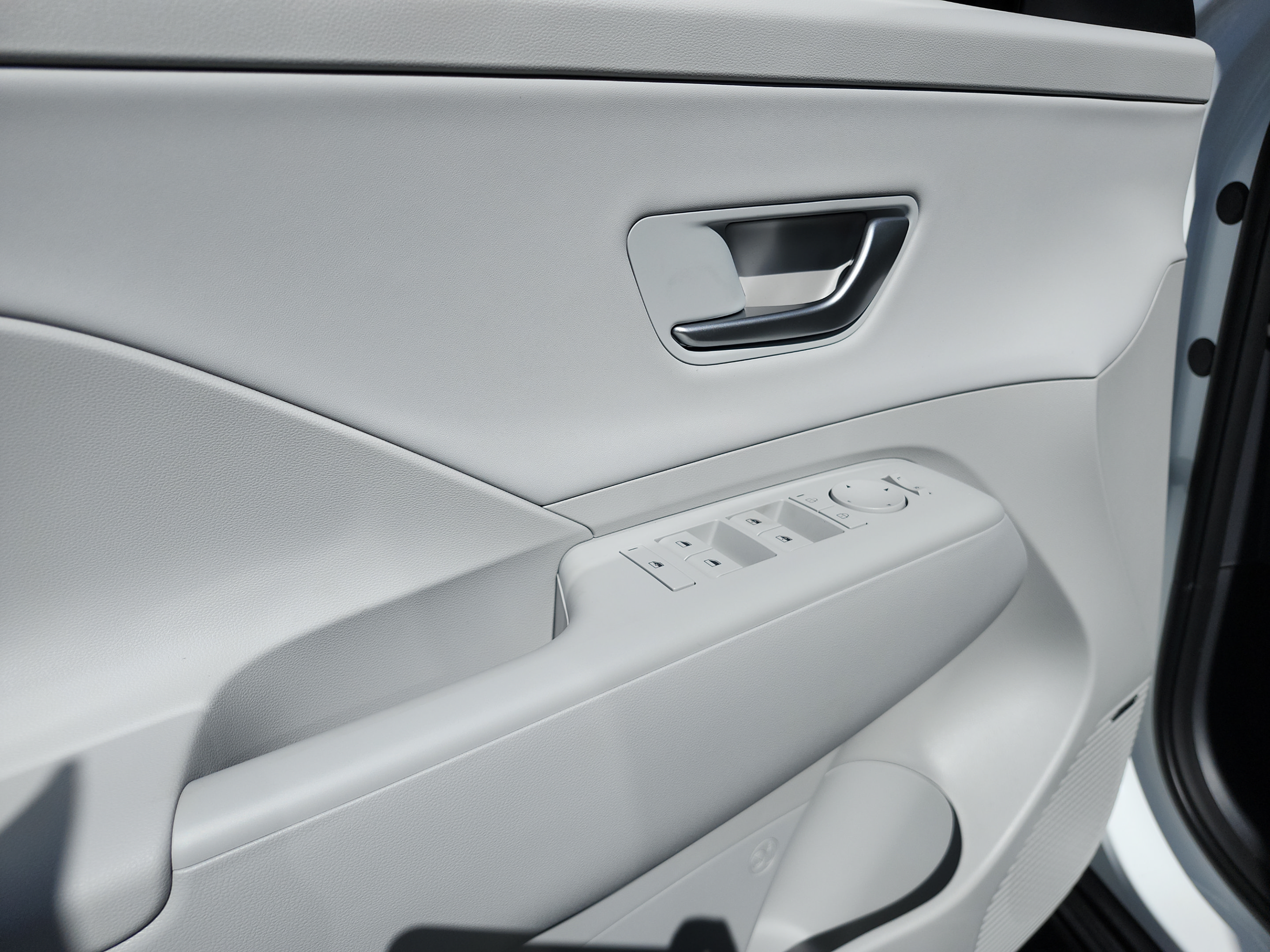 New 2027 Hyundai Kona Limited FWD image 14