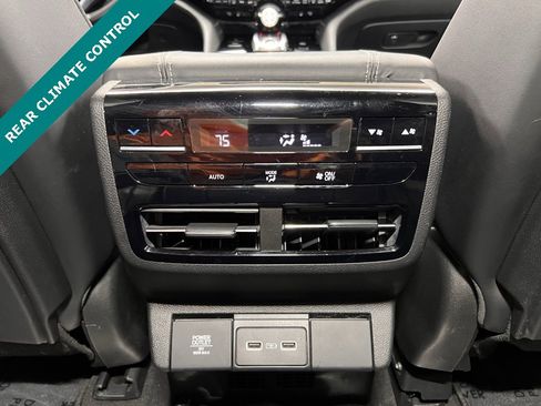 Used 2023 Acura MDX Technology image 12