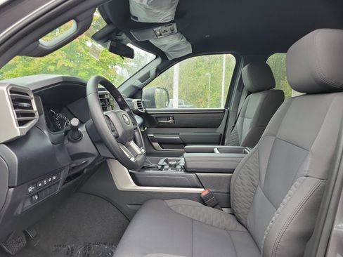 New 2026 Toyota Tundra SR5 image 15