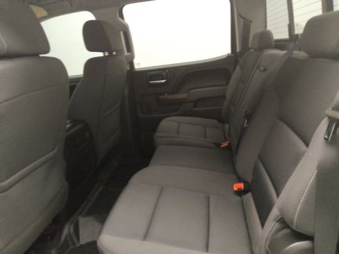 Used 2018 GMC Sierra 1500 SLE w/ SLE Value Package AWD/4WD image 18