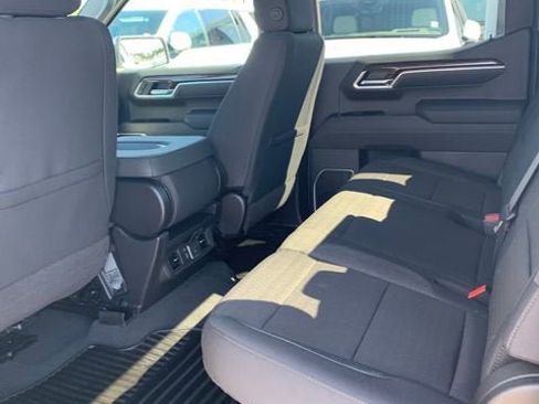 New 2026 GMC Sierra 1500 SLE AWD/4WD image 13