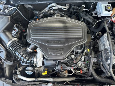 Used 2021 Cadillac XT6 Premium Luxury image 19