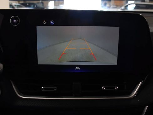 Used 2025 Chevrolet Equinox LT FWD image 15