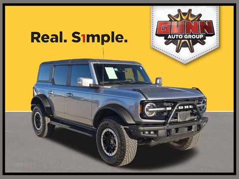 Used 2023 Ford Bronco Outer Banks w/ Sasquatch Package image 1