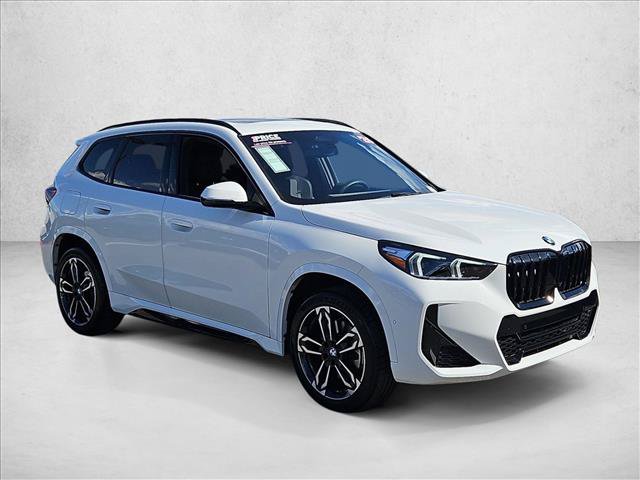 Used 2026 BMW X1 xDrive28i w/ M Sport Package AWD/4WD image 3