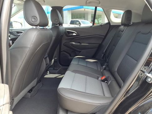 New 2026 Chevrolet Trax LT image 12