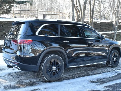 Used 2020 Mercedes-Benz GLS 450 4MATIC image 8
