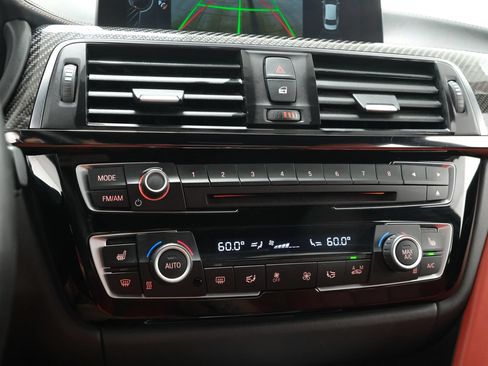 Used 2016 BMW M3 RWD image 22
