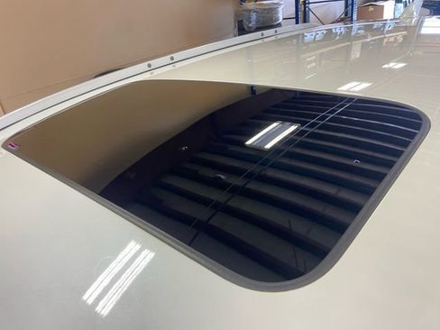 Used 2021 Honda CR-V Touring image 17