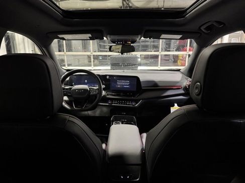 New 2026 Chevrolet Equinox RS w/ Convenience Package III image 15