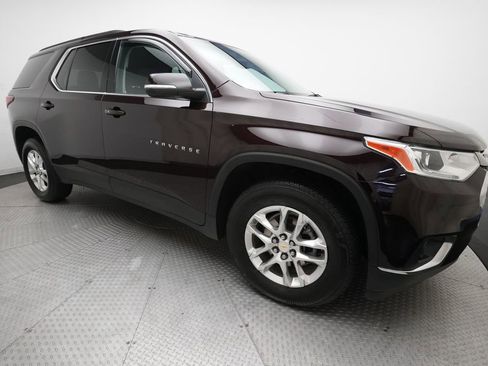 Used 2021 Chevrolet Traverse LT w/ LPO, Floor Liner Package AWD/4WD image 36