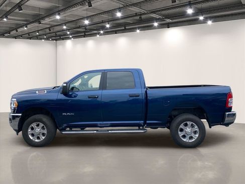 Used 2024 RAM 2500 Big Horn w/ Bed Utility Group AWD/4WD image 4