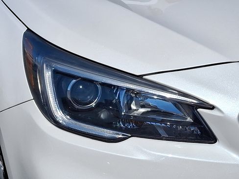 Used 2019 Subaru Outback 2.5i Premium AWD/4WD image 10