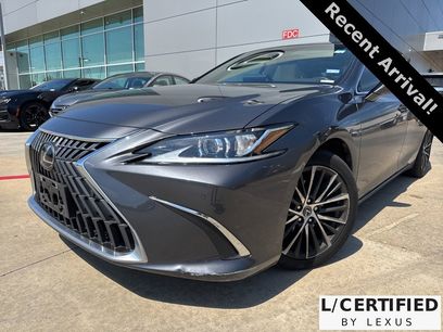 Used 2022 Lexus ES 350 w/ Premium Package