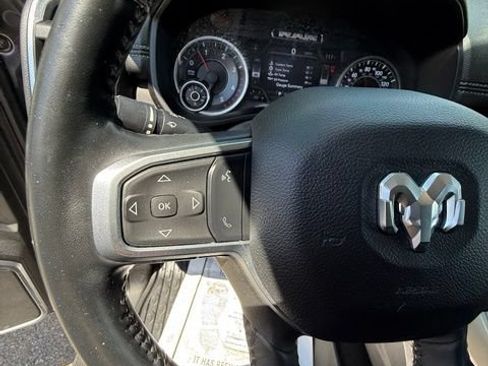 Used 2023 RAM 2500 Laramie AWD/4WD image 9