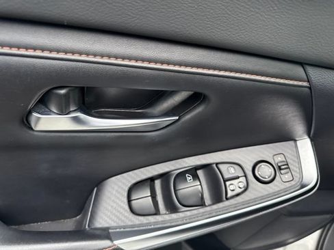 Used 2022 Nissan Sentra SR FWD image 8