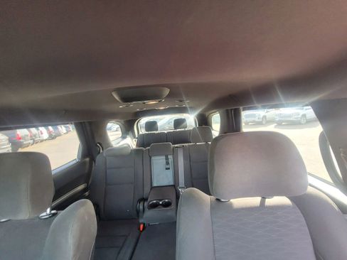 Used 2020 Dodge Durango SXT image 16