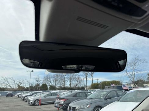 Used 2023 Honda CR-V EX-L image 29