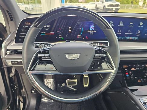 Used 2026 Cadillac Vistiq Sport AWD/4WD image 27