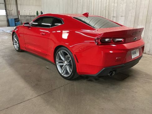 Used 2017 Chevrolet Camaro LT w/ RS Package image 7