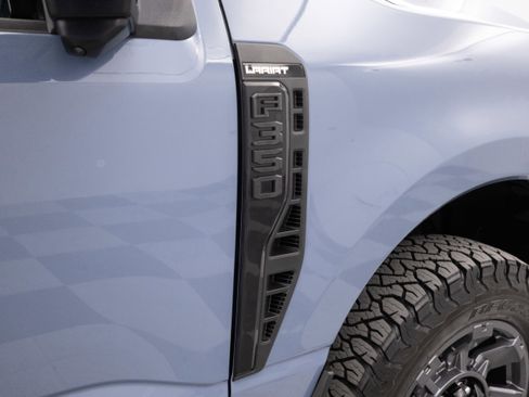 Used 2023 Ford F350 Lariat w/ Sport Appearance Package AWD/4WD image 13