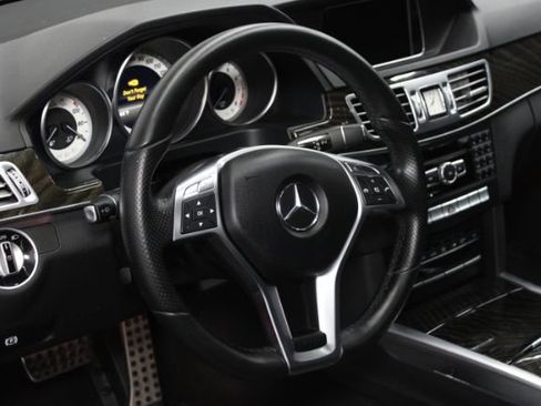Used 2015 Mercedes-Benz E 350 4MATIC w/ Parking Assist Package image 13