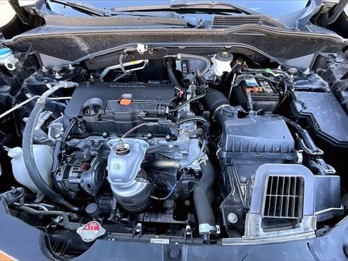 Used 2023 Honda HR-V Sport image 9