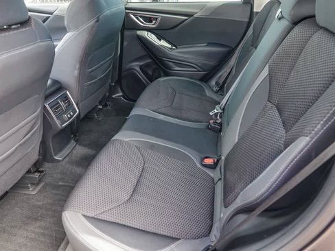 Used 2023 Subaru Forester Premium w/ Popular Package #2 image 18