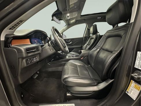 Used 2022 Lincoln Corsair Reserve w/ Equipment Group 201A image 19