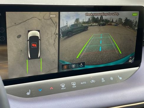 New 2026 Nissan Leaf Platinum+ image 23