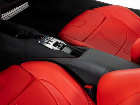 Used 2023 Ferrari SF90 Stradale image 20