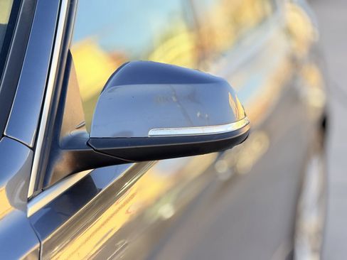 Used 2018 BMW 330i Sedan image 14