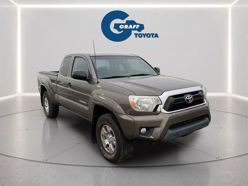 Used 2013 Toyota Tacoma 4x4 Access Cab V6 image 7