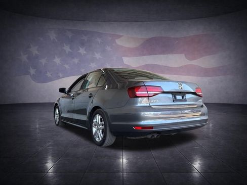 Used 2018 Volkswagen Jetta S FWD image 3