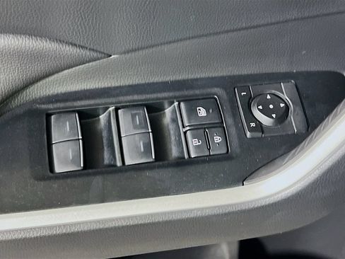 Certified 2025 Toyota RAV4 XLE AWD/4WD image 15