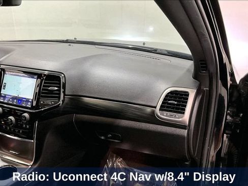 Used 2020 Jeep Grand Cherokee Altitude AWD/4WD image 36