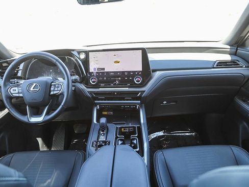 Used 2025 Lexus TX 350 AWD w/ Technology Package image 12