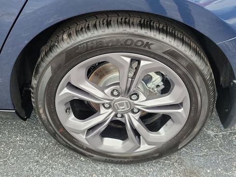 Used 2025 Honda Accord EX-L image 7