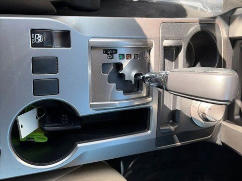 Used 2022 Toyota 4Runner SR5 image 26