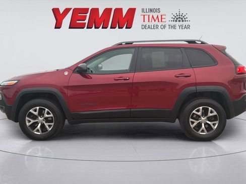 Used 2015 Jeep Cherokee Trailhawk w/ Comfort/Convenience Group image 4