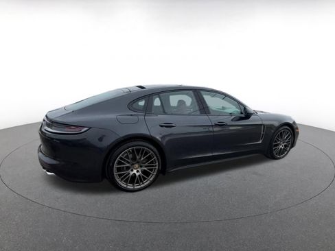 Used 2023 Porsche Panamera image 14