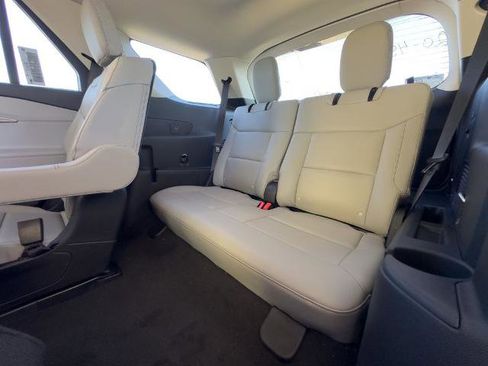 New 2026 Ford Explorer Active w/ Active Comfort Package image 27