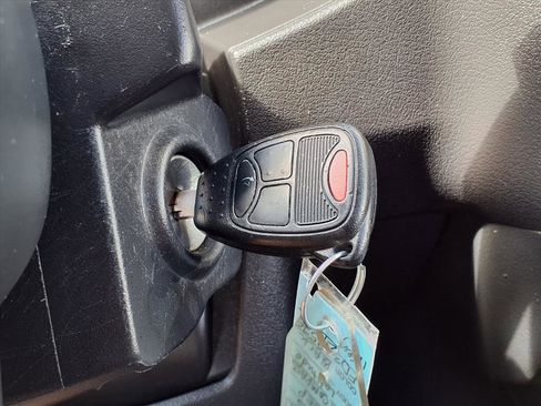 Used 2015 Jeep Compass High Altitude image 10