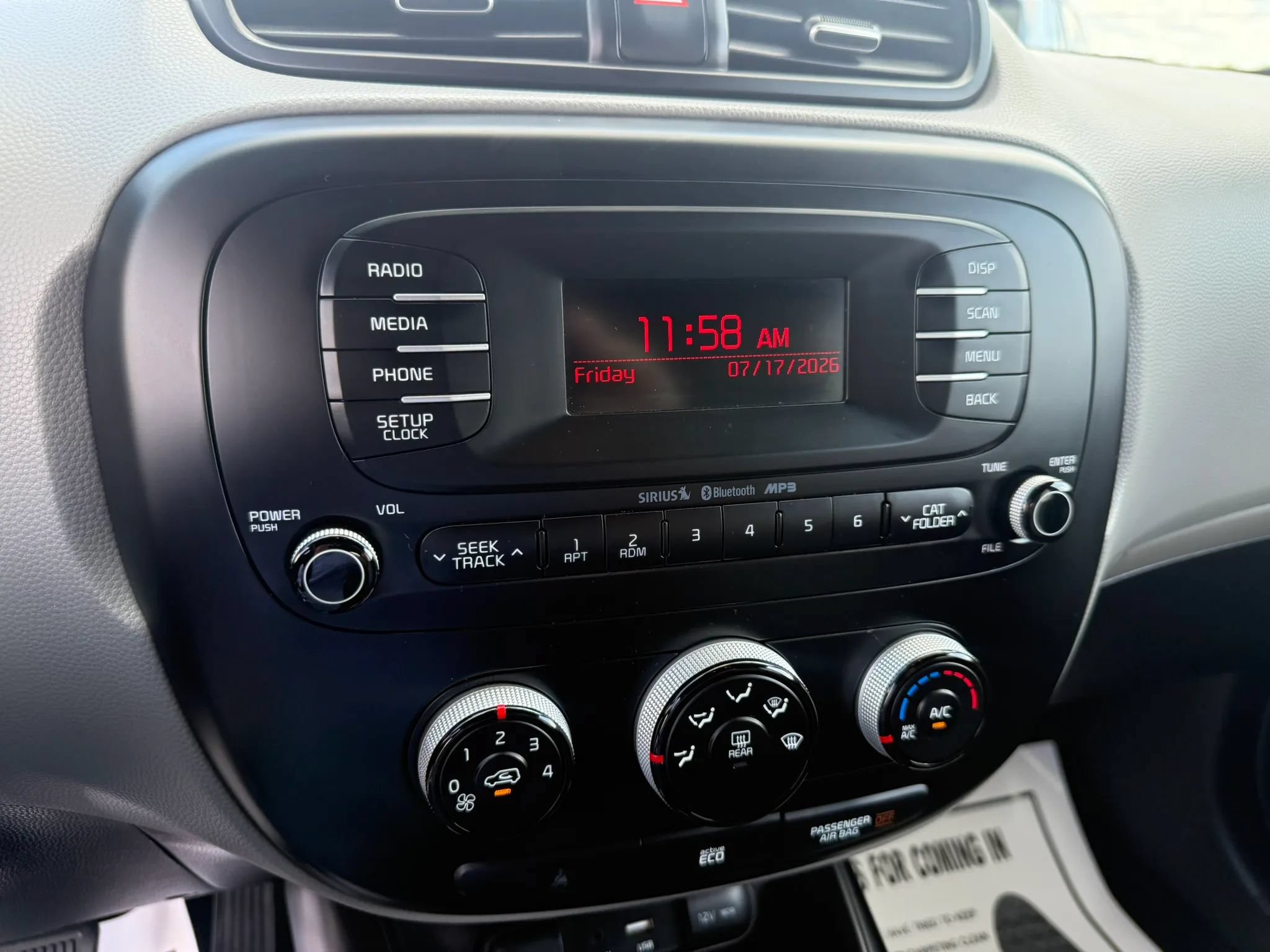 Used 2016 Kia Soul FWD image 9